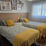 Almada Apartment *