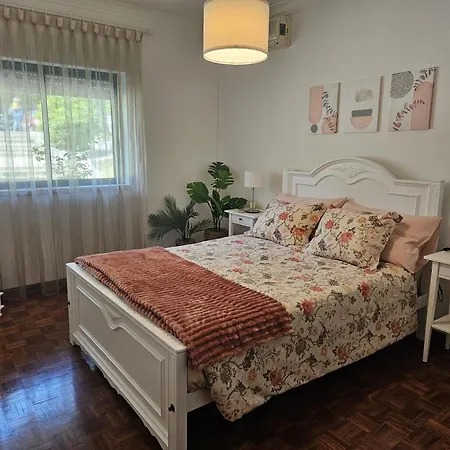 Almada Apartment * Almada